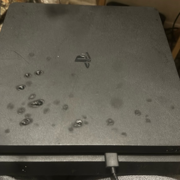 PlayStation for sell 100 $130 with controllers